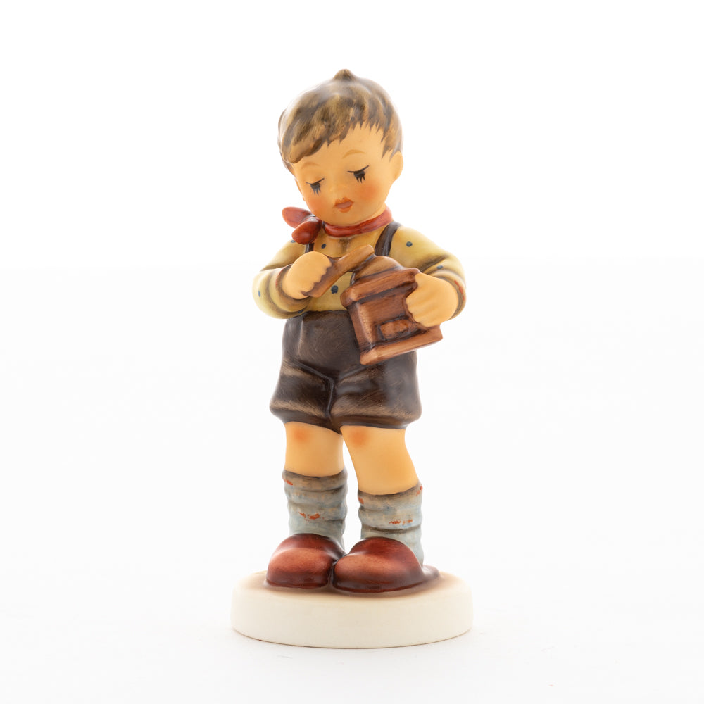 HUM 2416 - Paul - M.I. Hummel Club Zukauffigur 2020/2021