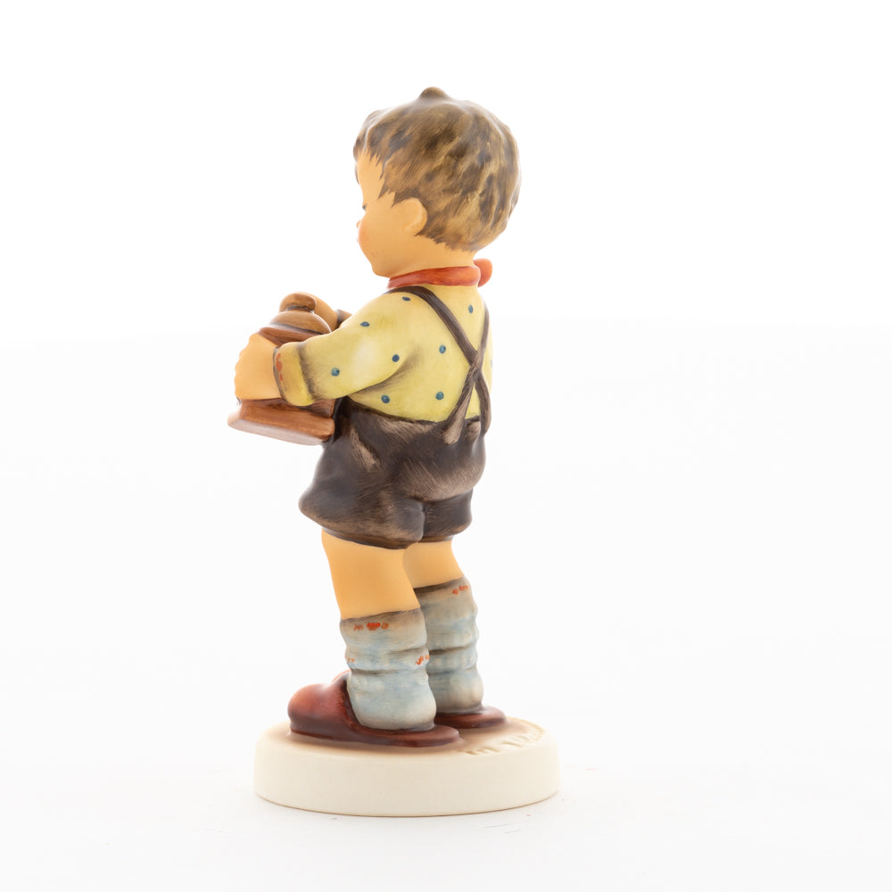 HUM 2416 - Paul - M.I. Hummel Club Zukauffigur 2020/2021