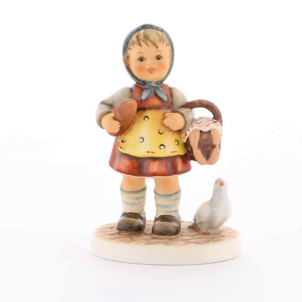 HUM 2426 - Katy - M.I. Hummel Club Zukauffigur Club 2019/2020