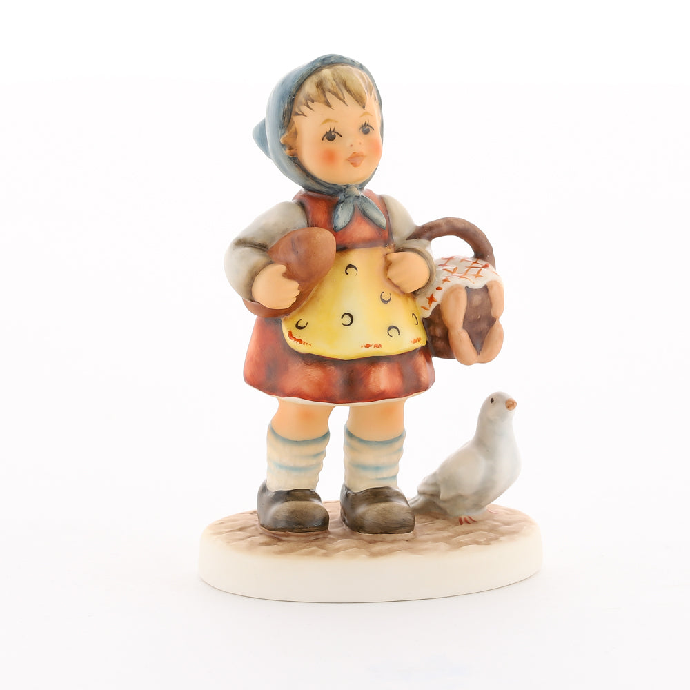 HUM 2426 - Katy - M.I. Hummel Club Zukauffigur Club 2019/2020