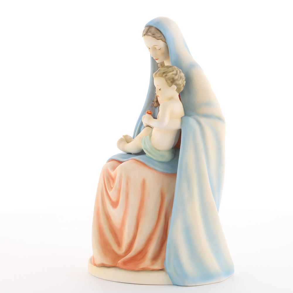 HUM 151 - Sitzende Madonna mit Kind
