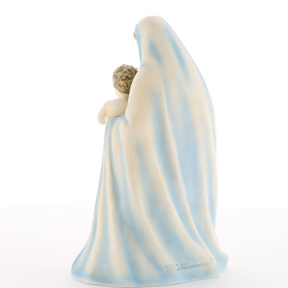 HUM 151 - Sitzende Madonna mit Kind