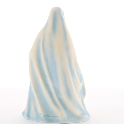 HUM 151 - Sitzende Madonna mit Kind