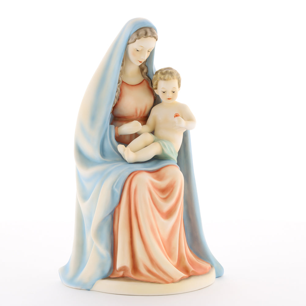 HUM 151 - Sitzende Madonna mit Kind