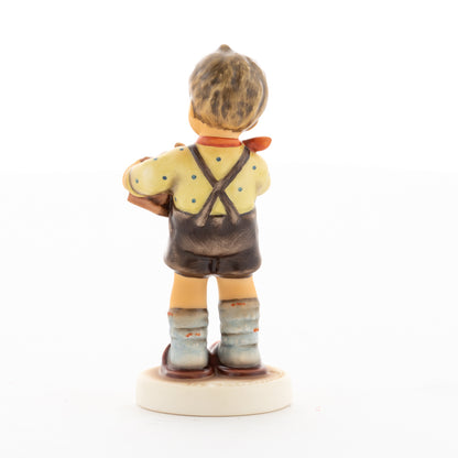 HUM 2416 - Paul - M.I. Hummel Club Zukauffigur 2020/2021