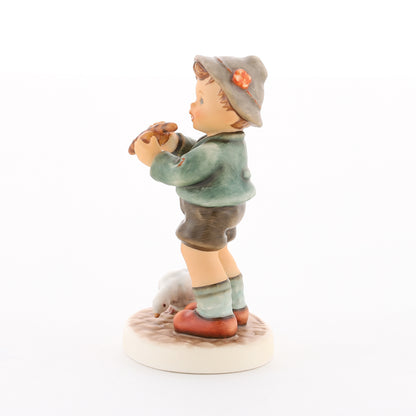 HUM 2425 - Max - M.I. Hummel Clubfigur Jahresmitgliedschaft 2019/2020