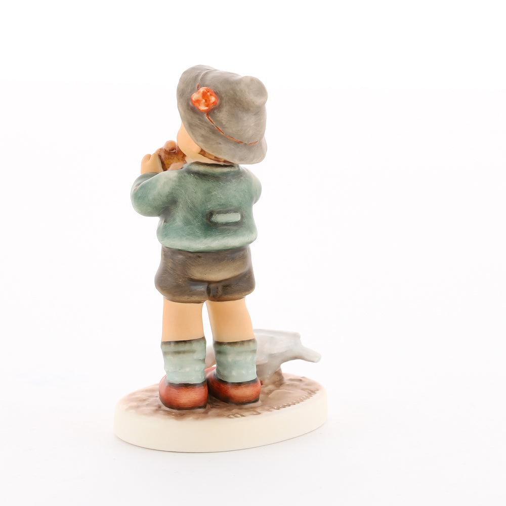 HUM 2425 - Max - M.I. Hummel Clubfigur Jahresmitgliedschaft 2019/2020