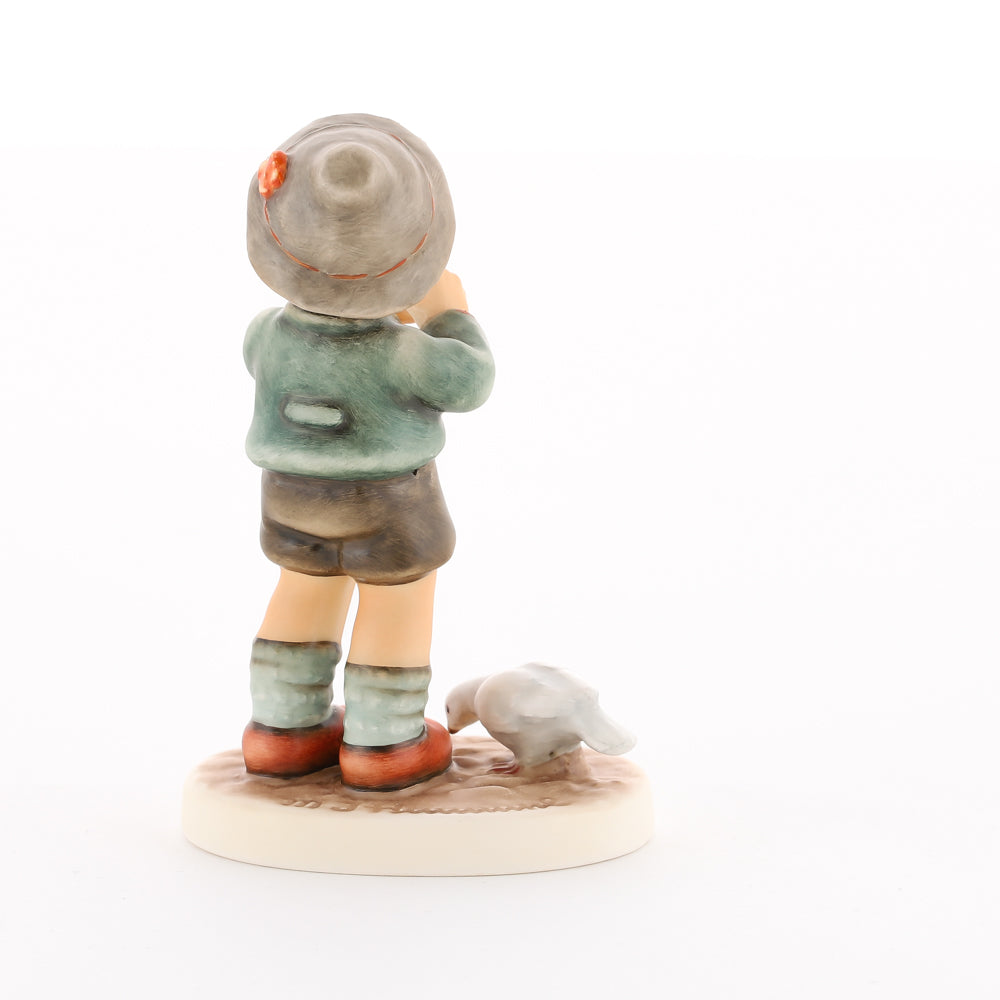 HUM 2425 - Max - M.I. Hummel Clubfigur Jahresmitgliedschaft 2019/2020