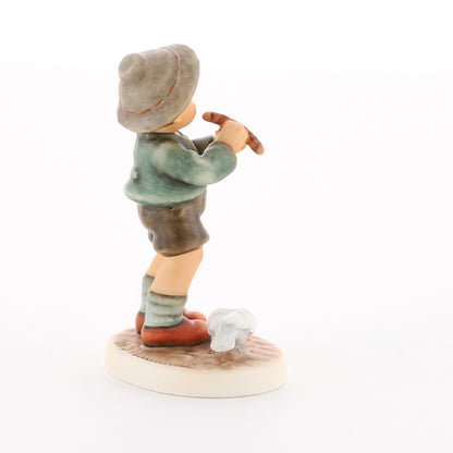 HUM 2425 - Max - M.I. Hummel Clubfigur Jahresmitgliedschaft 2019/2020