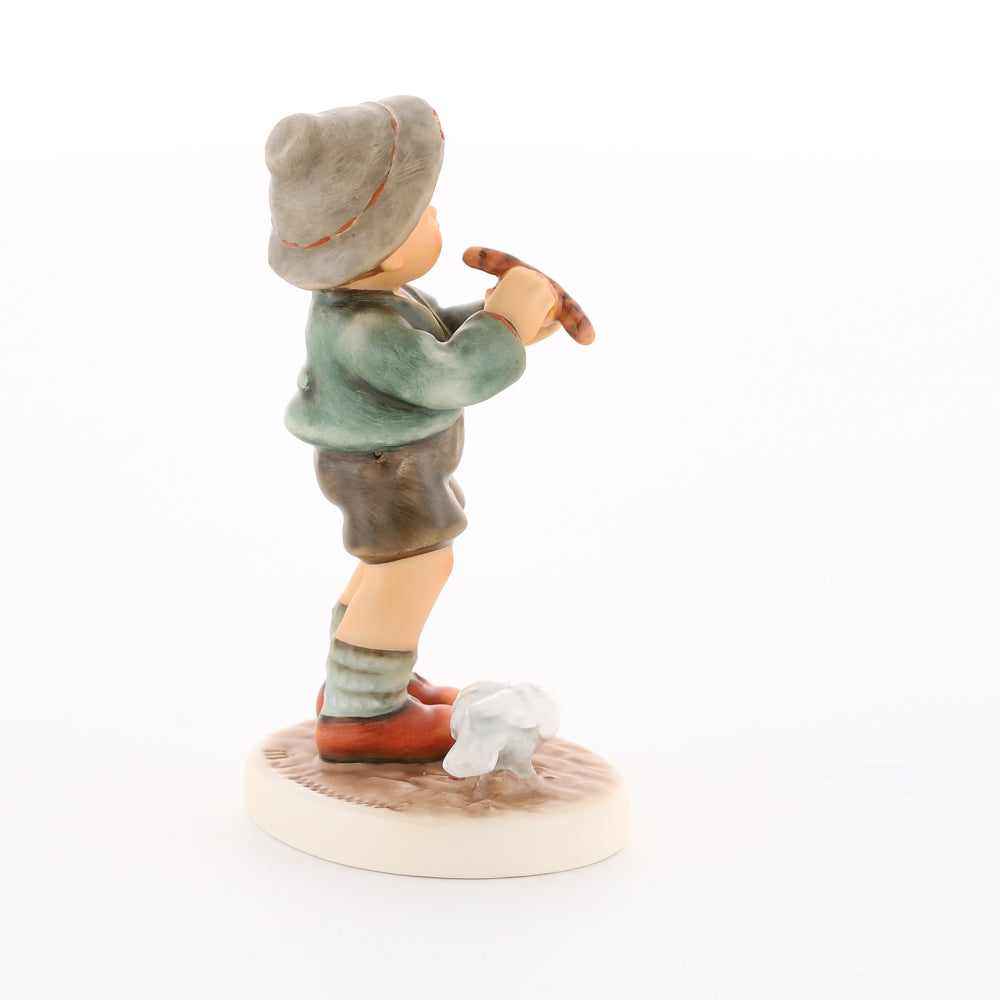 HUM 2425 - Max - M.I. Hummel Clubfigur Jahresmitgliedschaft 2019/2020