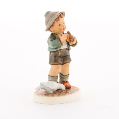 HUM 2425 - Max - M.I. Hummel Clubfigur Jahresmitgliedschaft 2019/2020