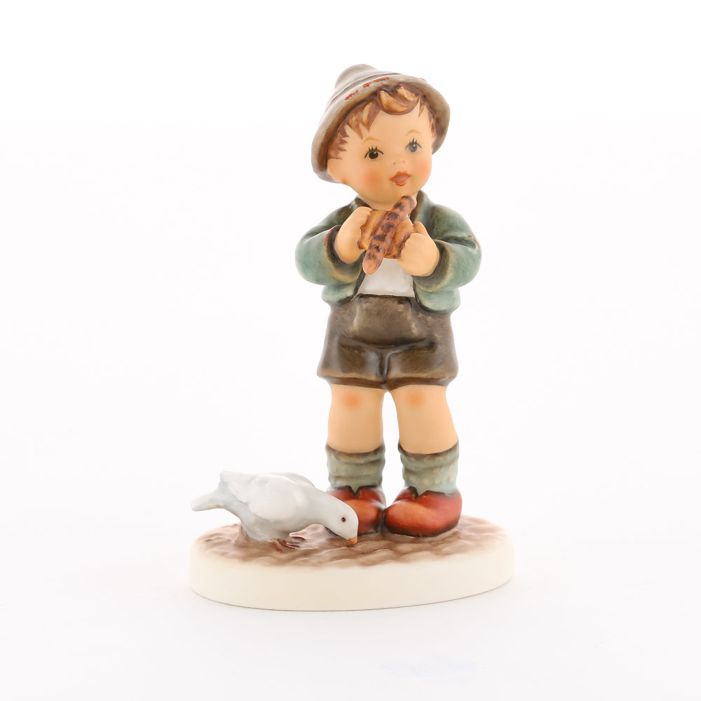 HUM 2425 - Max - M.I. Hummel Clubfigur Jahresmitgliedschaft 2019/2020