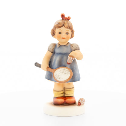 HUM 2442 - Emma - M.I. Hummel Club Zukauffigur 2021/2022